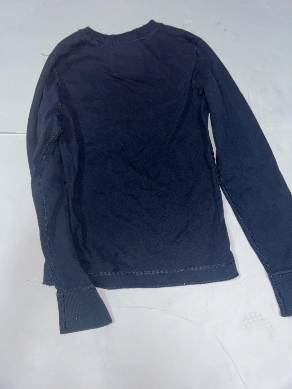 Abercrombie & Fitch Kids Navy V-Neck Sweater with Cream Moose Emblem Size Small